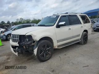2007 Lincoln Navigator z VIN 5LMFU27567LJ15649, wystawiony jako Copart lot #50902735 z przebiegiem 177 620 mil mil oraz Szkoda całkowita • Salvage title. Historia ofert i sprzedaży dostępna na DreamBid. Obrazek 1.
