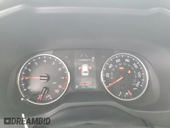 2021 Toyota RAV4 XLE Premium with VIN 2T3C1RFV2MW164644, listed as a Copart auction lot 65607935 with 19,667 mi miles and Salvage title. Bid and sale history available at DreamBid. Image 9.