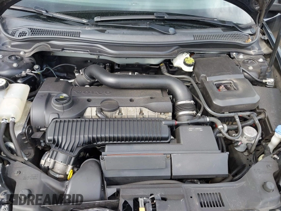 2013 Volvo C30 T5 with VIN YV1672MK4D2308774, listed as a IAAI auction lot 42005076 with 91,921 mi miles and . Bid and sale history available at DreamBid. Image 10.