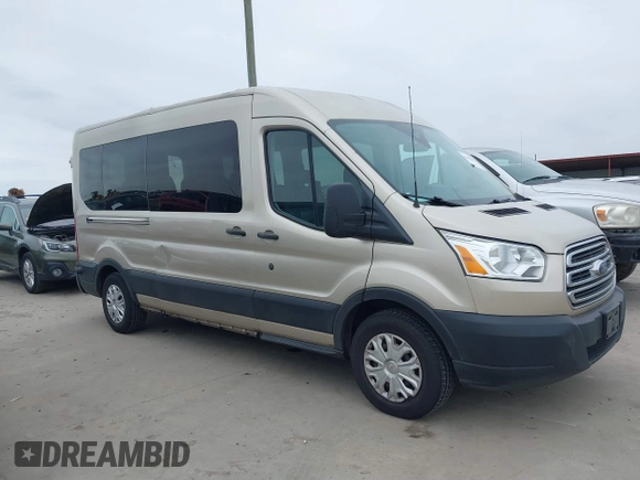 2019 Ford Transit Passenger XL with VIN 1FBAX2CM4KKA98570, listed as a IAAI auction lot 41639583 with 117,876 mi miles and . Bid and sale history available at carsss.com. Image 13.