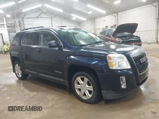2015 GMC Terrain SLE z VIN 2GKFLWEK1F6143767, wystawiony jako IAAI lot #42434299 z przebiegiem 144 568 mil mil oraz . Historia ofert i sprzedaży dostępna na DreamBid. Obrazek 1.