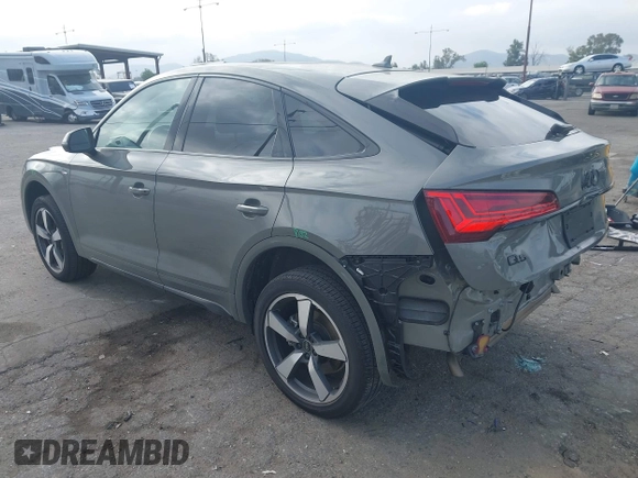 2023 Audi Q5 Sportback S line Premium Plus with VIN WA15AAFY2P2186641, listed as a IAAI auction lot 42111269 with 33,705 mi miles and . Bid and sale history available at DreamBid. Image 3.