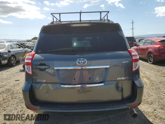 2010 Toyota RAV4 Sport с VIN JTMRK4DV8A5093319, выставлен на аукционе Copart как лот 56537735 с пробегом 152 808 миль миль и Списание • Salvage title. История ставок и продаж доступна на DreamBid. Изображение 6.