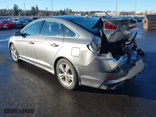 2019 Hyundai Sonata Sport with VIN 5NPE34AFXKH800205, listed as a IAAI auction lot 41227546 with 82,850 mi miles. Bid and sale history available at carsss.com. Image 3.