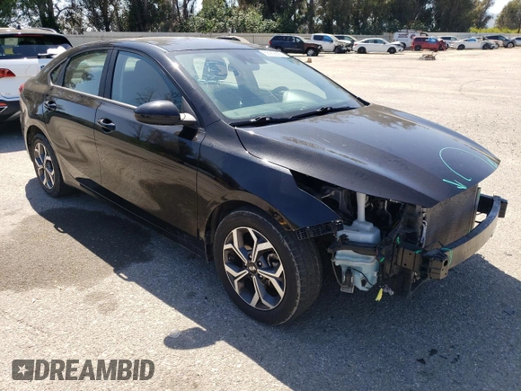 2021 Kia Forte LXS z VIN 3KPF24AD8ME306390, wystawiony jako Copart lot #56256895 z przebiegiem 78 456 mil mil oraz Szkoda całkowita • Salvage title. Historia ofert i sprzedaży dostępna na DreamBid. Obrazek 4.