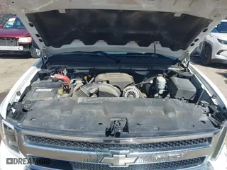 2008 Chevrolet Silverado 1500 LTZ with VIN 3GCEK13358G140922, listed as a IAAI auction lot 41707827 with 250,019 mi miles. Bid and sale history available at carsss.com. Image 10.