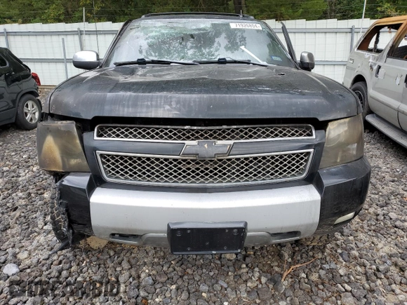 2008 Chevrolet Avalanche LTZ with VIN 3GNFK12318G258950, listed as a Copart auction lot 71926804 with 0 mi miles and Non Repairable. Bid and sale history available at carsss.com. Image 11.