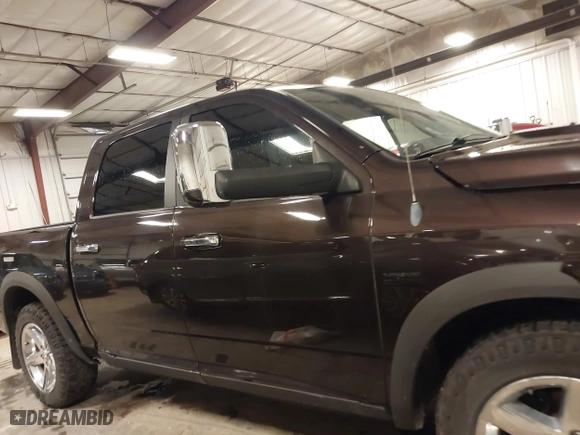 2010 Dodge Ram 1500 Sport with VIN 1D7RV1CT2AS262330, listed as a IAAI auction lot 41304955 with 170,791 mi miles. Bid and sale history available at carsss.com. Image 14.