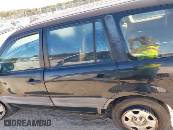 2005 Honda Pilot LX z VIN 2HKYF18175H512174, wystawiony jako IAAI lot #41038439 z przebiegiem Nie podano mil oraz . Historia ofert i sprzedaży dostępna na DreamBid. Obrazek 14.