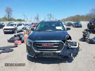 2024 GMC Terrain SLE with VIN 3GKALTEG8RL110916, listed as a IAAI auction lot 42064712 with 4,418 mi miles and . Bid and sale history available at DreamBid. Image 12.