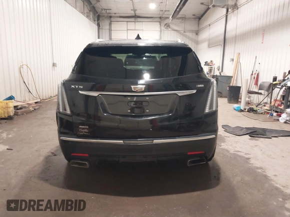 2019 Cadillac XT5 Premium Luxury AWD z VIN 1GYKNFRSXKZ189590, wystawiony jako IAAI lot #41316561 z przebiegiem 98 755 mil mil oraz . Historia ofert i sprzedaży dostępna na DreamBid. Obrazek 17.