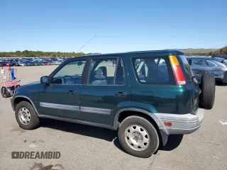 2000 Honda CR-V LX with VIN JHLRD1848YC013326, listed as a Copart auction lot 52247215 with 157,091 mi miles and Salvage Title. Bid and sale history available at carsss.com. Image 2.