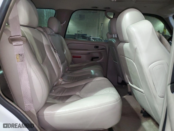 2005 Chevrolet Tahoe LT with VIN 1GNEC13T25J238739, listed as a Copart auction lot 50338815 with 115,811 mi miles and Clean Title. Bid and sale history available at carsss.com. Image 11.