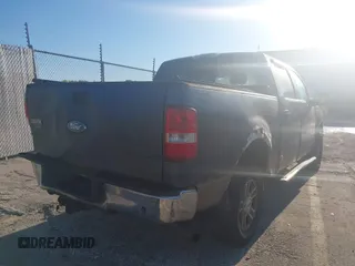 2006 Ford F-150 XLT with VIN 1FTPW14516FB55641, listed as a IAAI auction lot 41798864 with 204,517 mi miles. Bid and sale history available at carsss.com. Image 4.