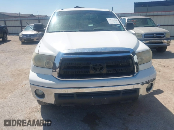 2011 Toyota Tundra z VIN 5TFEY5F18BX105276, wystawiony jako IAAI lot #41735082 z przebiegiem 221 992 mil mil oraz . Historia ofert i sprzedaży dostępna na DreamBid. Obrazek 12.