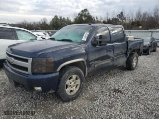 2007 Chevrolet Silverado 1500 LT w/1LT with VIN 3GCEK13307G501598, listed as a Copart auction lot 45038645 with 228,099 mi miles and Salvage Title. Bid and sale history available at carsss.com. Image 1.