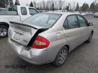 2003 Toyota Prius with VIN JT2BK18U030072183, listed as a IAAI auction lot 41260964 with 291,451 mi miles. Bid and sale history available at carsss.com. Image 4.
