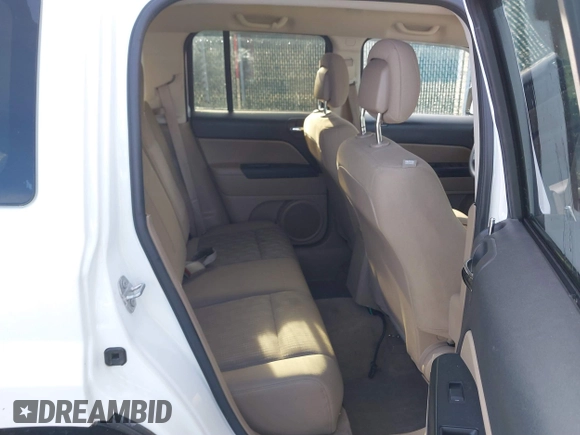 2017 Jeep Patriot Sport with VIN 1C4NJRBB0HD196872, listed as a IAAI auction lot 41750617 with 61,199 mi miles and . Bid and sale history available at DreamBid. Image 8.