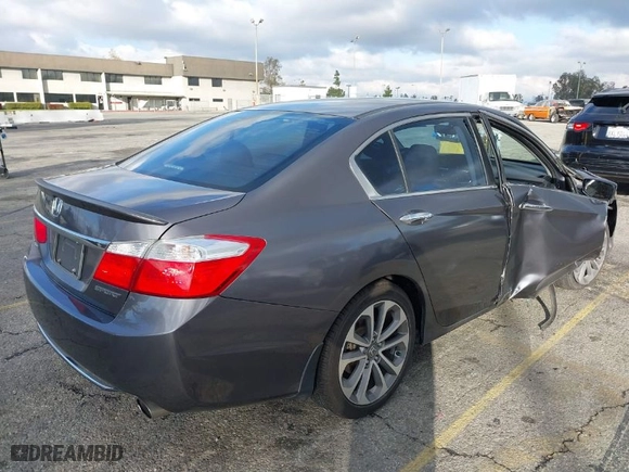 2014 Honda Accord Sedan Sport with VIN 1HGCR2F51EA127781, listed as a IAAI auction lot 41518351 with 156,630 mi miles. Bid and sale history available at carsss.com. Image 4.