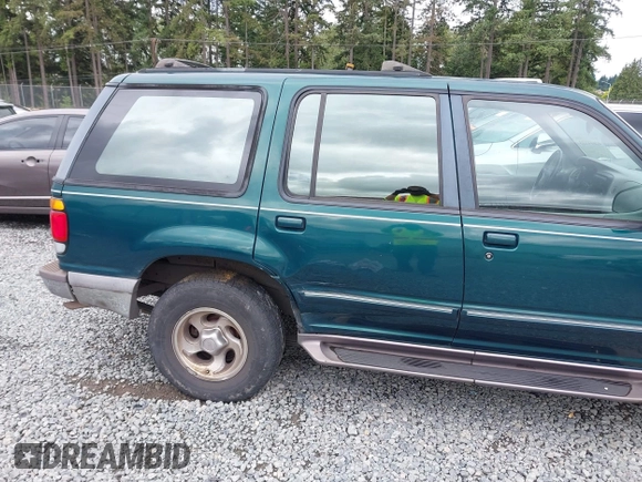 1996 Ford Explorer XL with VIN 1FMDU34X3TUA12716, listed as a IAAI auction lot 42614135 with 226,123 mi miles and . Bid and sale history available at DreamBid. Image 6.