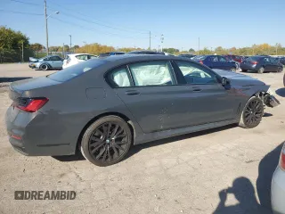 2021 BMW 7 Series 750i xDrive with VIN WBA7U2C05MCF88668, listed as a Copart auction lot 73256303 with 0 mi miles. Bid and sale history available at carsss.com. Image 3.