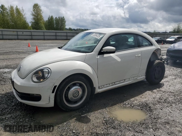 2013 Volkswagen Beetle 2.5L with VIN 3VWJP7AT9DM675704, listed as a Copart auction lot 53384125 with 27,902 mi miles and Salvage Title. Bid and sale history available at DreamBid. Image 1.