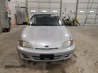 2001 Chevrolet Cavalier with VIN 1G1JC524217293149, listed as a Copart auction lot 86648954 with 218,136 mi miles and Salvage Title. Bid and sale history available at carsss.com. Image 5.