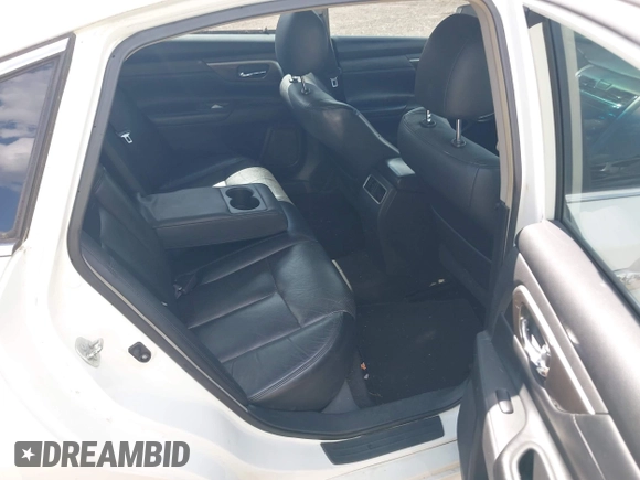 2013 Nissan Altima SV with VIN 1N4AL3AP7DC207438, listed as a IAAI auction lot 42141303 with 224,279 mi miles and . Bid and sale history available at carsss.com. Image 8.