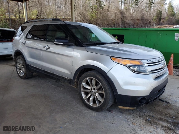 2014 Ford Explorer XLT with VIN 1FM5K8D85EGA08202, listed as a Copart auction lot 49107185 with 169,820 mi miles and Salvage Title. Bid and sale history available at carsss.com. Image 4.