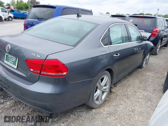 2014 Volkswagen Passat SE with VIN 1VWBT7A31EC109250, listed as a IAAI auction lot 33727929 with Not provided miles and . Bid and sale history available at DreamBid. Image 4.