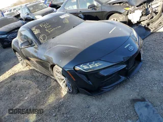 2021 Toyota Supra 2.0 z VIN WZ1DB2C07MW037361, wystawiony jako Copart lot #67193482 z przebiegiem 9662 mil mil oraz . Historia ofert i sprzedaży dostępna na DreamBid. Obrazek 1.