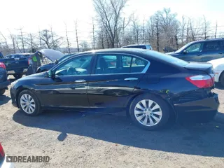 2015 Honda Accord Sedan EX-L with VIN 1HGCR2F80FA020958, listed as a IAAI auction lot 41834824 with 118,796 mi miles. Bid and sale history available at carsss.com. Image 14.