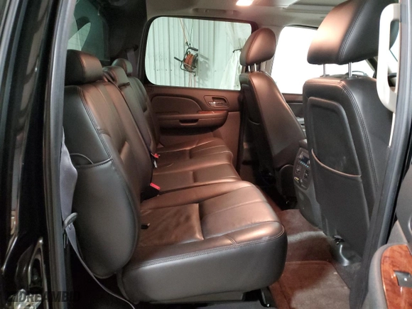 2011 Chevrolet Avalanche LT with VIN 3GNTKFE3XBG109259, listed as a Copart auction lot 51227725 with 86,974 mi miles and Salvage Title. Bid and sale history available at carsss.com. Image 10.