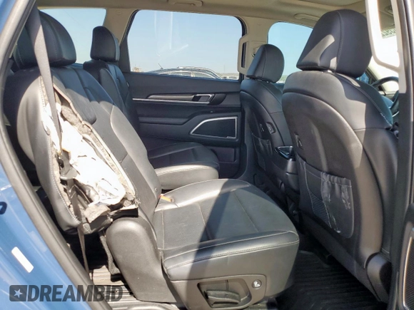 2024 Kia Telluride S with VIN 5XYP6DGC7RG492778, listed as a Copart auction lot 65922665 with 35,655 mi miles and Salvage title. Bid and sale history available at DreamBid. Image 11.