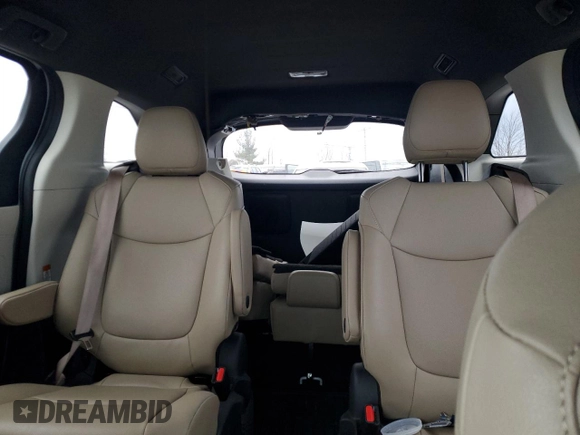 2024 Toyota Sienna XLE with VIN 5TDYSKFC5RS141621, listed as a Copart auction lot 44435555 with 12,971 mi miles and Clean Title. Bid and sale history available at DreamBid. Image 10.