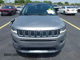 2018 Jeep Compass Limited with VIN 3C4NJDCB6JT131963, listed as a IAAI auction lot 42453633 with 96,782 mi miles and . Bid and sale history available at DreamBid. Image 12.