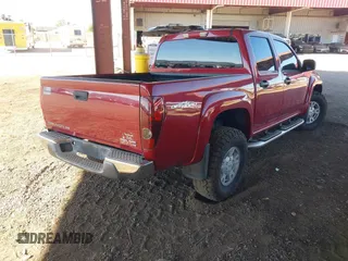 2005 GMC Canyon 1SE SLE Z71 with VIN 1GTDS136158197352, listed as a IAAI auction lot 41289671 with 152,279 mi miles. Bid and sale history available at carsss.com. Image 4.