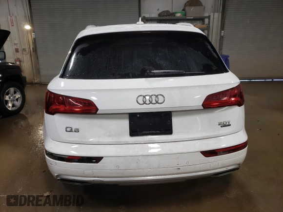 2018 Audi Q5 Premium Plus with VIN WA1BNAFY2J2007240, listed as a Copart auction lot 88902905 with 83,180 mi miles and Salvage Title. Bid and sale history available at carsss.com. Image 6.