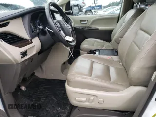 2018 Toyota Sienna XLE with VIN 5TDDZ3DC5JS194553, listed as a Copart auction lot 46648255 with 68,445 mi miles and Salvage Title. Bid and sale history available at carsss.com. Image 7.