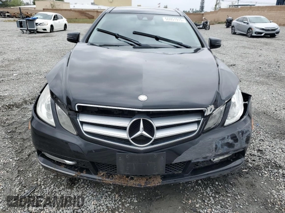 2012 Mercedes-Benz E 350 with VIN WDDKJ5KB0CF140171, listed as a Copart auction lot 55951915 with 171,708 mi miles and Salvage title. Bid and sale history available at DreamBid. Image 5.