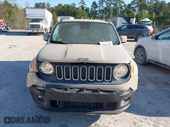2015 Jeep Renegade Latitude with VIN ZACCJBBT0FPB67030, listed as a IAAI auction lot 41866195 with 120,618 mi miles. Bid and sale history available at carsss.com. Image 6.