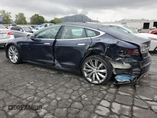 2013 Tesla Model S with VIN 5YJSA1CG1DFP04767, listed as a Copart auction lot 53278675 with 145,852 mi miles and Clean Title. Bid and sale history available at carsss.com. Image 2.