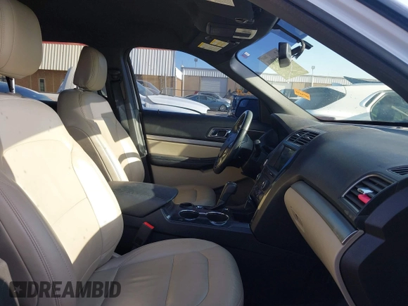 2018 Ford Explorer XLT with VIN 1FM5K7DHXJGA03632, listed as a IAAI auction lot 41748969 with 120,243 mi miles and . Bid and sale history available at DreamBid. Image 5.