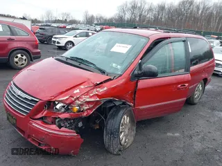 2006 Chrysler Town & Country LWB Limited with VIN 2A8GP64L36R907110, listed as a IAAI auction lot 42025696 with 69,711 mi miles. Bid and sale history available at carsss.com. Image 2.