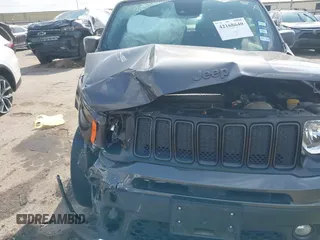 2021 Jeep Renegade Latitude with VIN ZACNJCBB0MPM51753, listed as a IAAI auction lot 42168640 with 42,741 mi miles and . Bid and sale history available at DreamBid. Image 6.