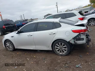 2017 Kia Optima EX with VIN 5XXGU4L38HG153641, listed as a IAAI auction lot 40746944 with 139,349 mi miles. Bid and sale history available at carsss.com. Image 15.