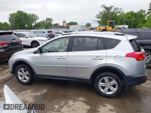 2013 Toyota RAV4 XLE with VIN JTMWFREV3DD019397, listed as a IAAI auction lot 42274433 with 91,578 mi miles and . Bid and sale history available at DreamBid. Image 15.