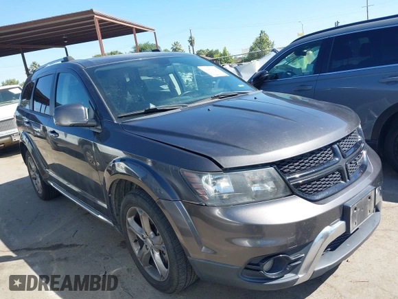 2017 Dodge Journey Crossroad Plus z VIN 3C4PDDGG3HT560915, wystawiony jako IAAI lot #42483896 z przebiegiem 130 588 mil mil oraz . Historia ofert i sprzedaży dostępna na DreamBid. Obrazek 13.