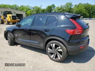 2024 Volvo XC40 Plus Dark Theme with VIN YV4L12UL0R2206363, listed as a Copart auction lot 58805295 with 4,482 mi miles and Salvage title. Bid and sale history available at DreamBid. Image 2.