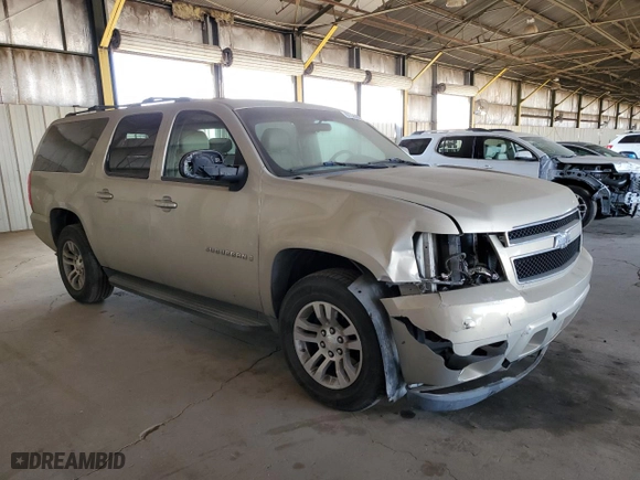 2009 Chevrolet Suburban LT w/2LT with VIN 1GNFC260X9R277890, listed as a Copart auction lot 87320354 with 202,891 mi miles and Salvage Title. Bid and sale history available at carsss.com. Image 4.